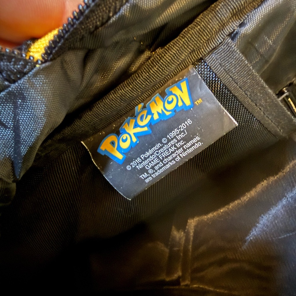 Pikachu Gamefreak Backpack - Picture 8 of 8